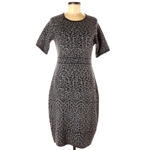 Calvin Klein sz M grey cheetah print mid-weight short sleeve knit sweater dress - Picture 1 of 16